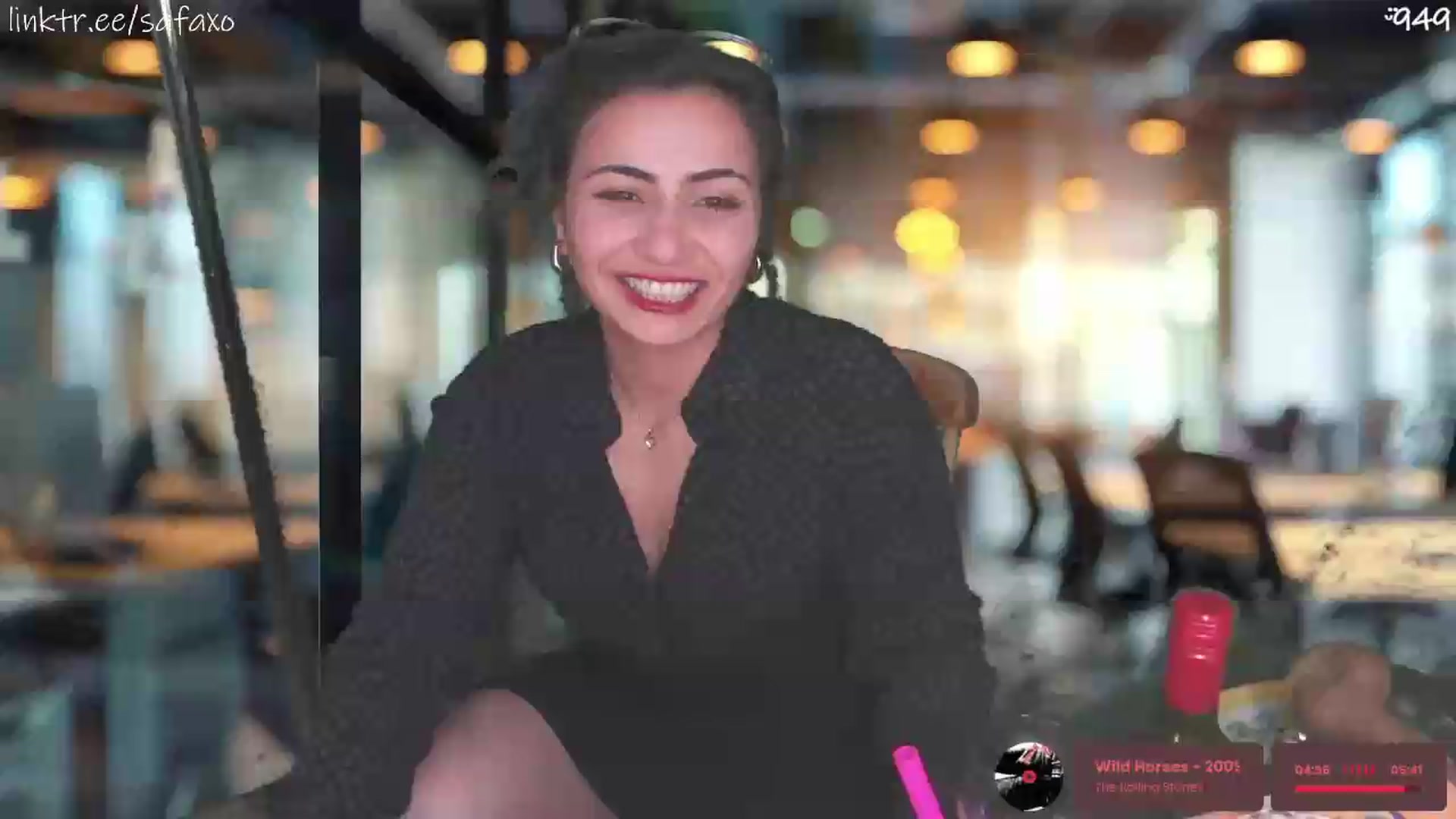 Gallery image thumbnail from HairySafaeri's myfreecams stream on, 06/26/2026, 23:32 image 5 of 20