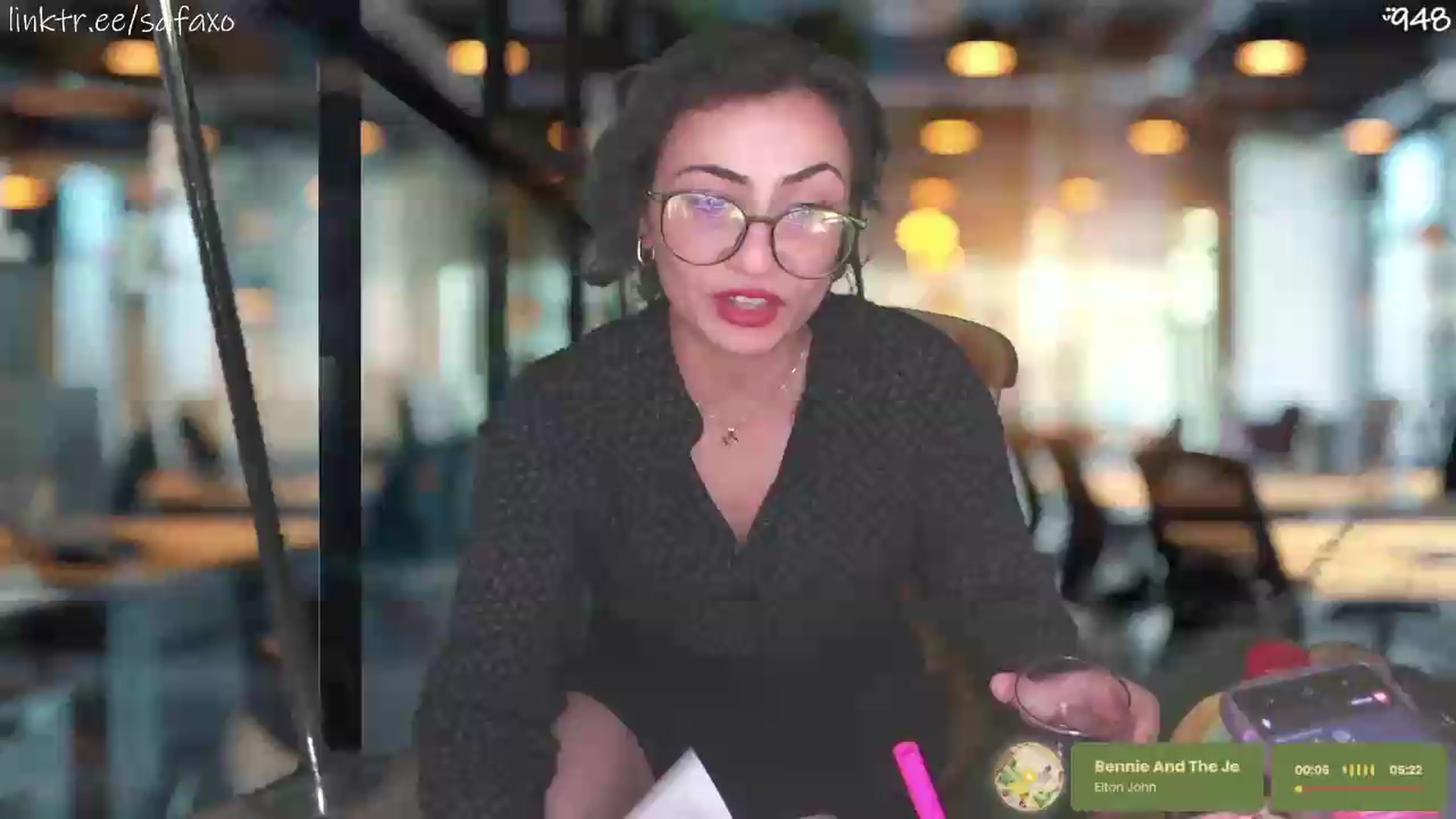 Gallery image thumbnail from HairySafaeri's myfreecams stream on, 06/26/2026, 23:32 image 10 of 20