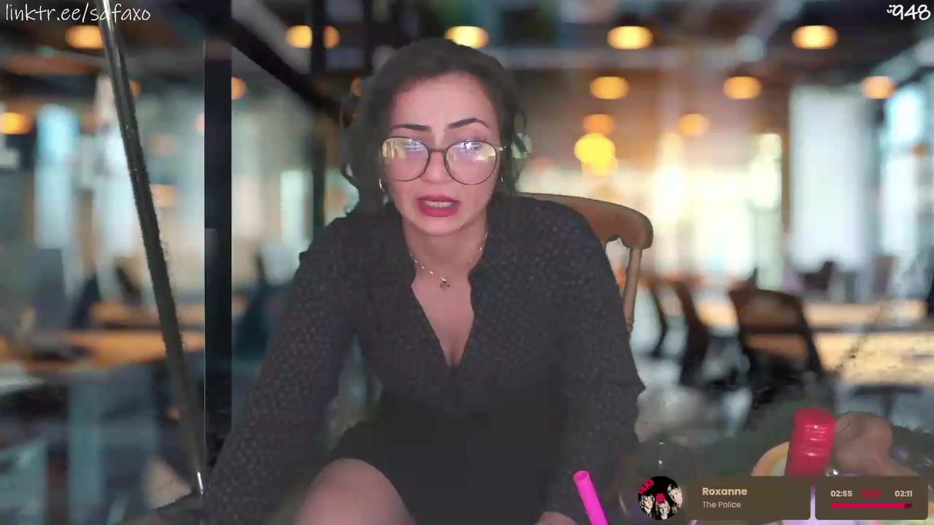 Gallery image thumbnail from HairySafaeri's myfreecams stream on, 06/26/2026, 23:32 image 16 of 20