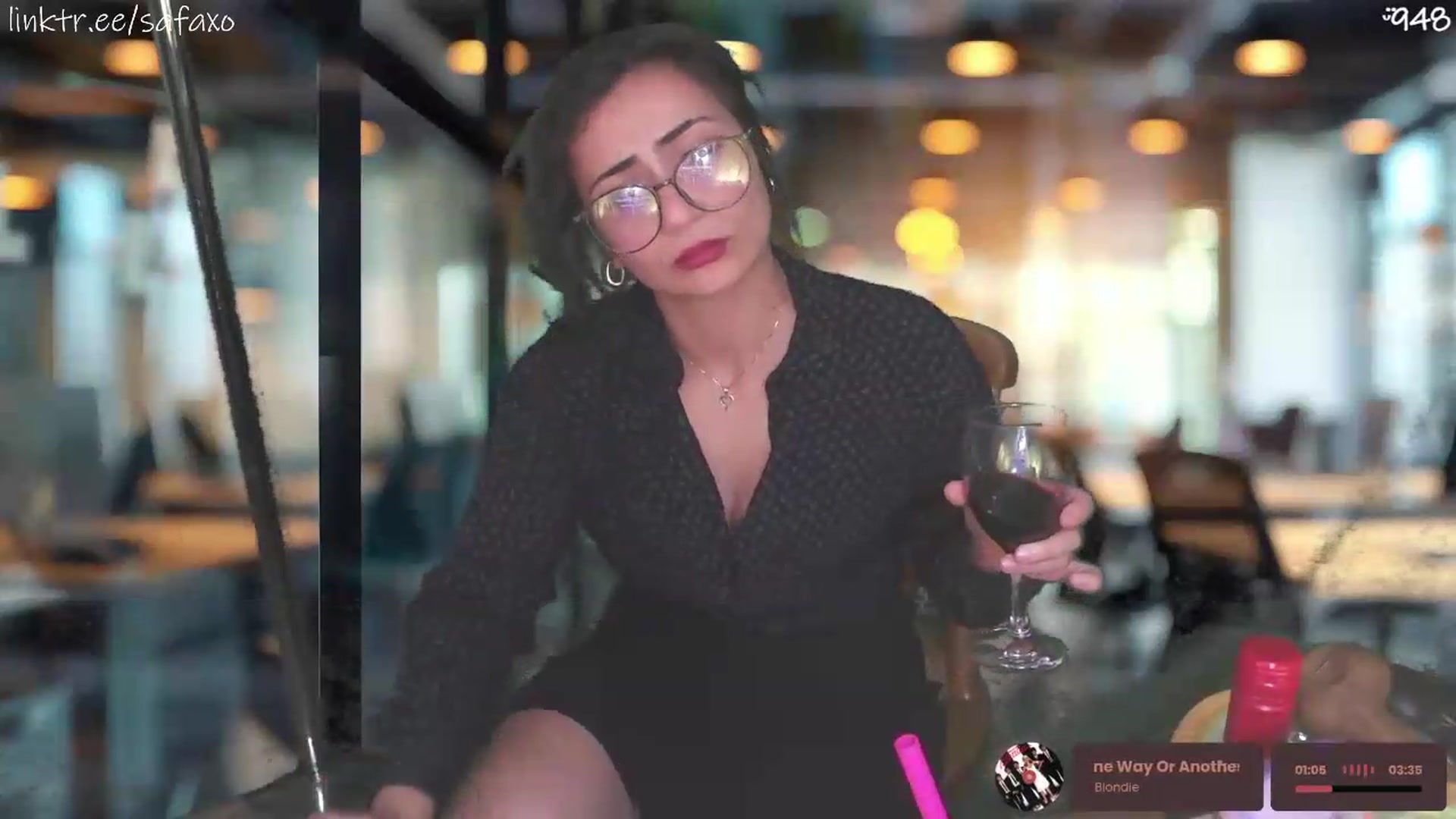 Gallery image thumbnail from HairySafaeri's myfreecams stream on, 06/26/2026, 23:32 image 17 of 20