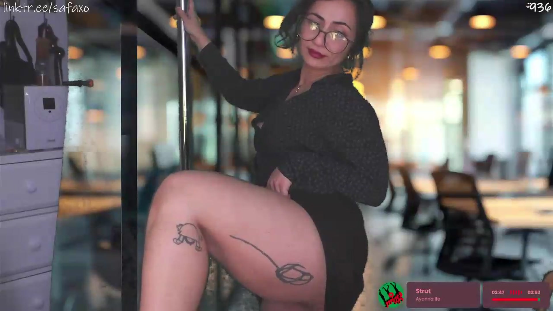 Gallery image thumbnail from HairySafaeri's myfreecams stream on, 06/27/2026, 01:29 image 5 of 20