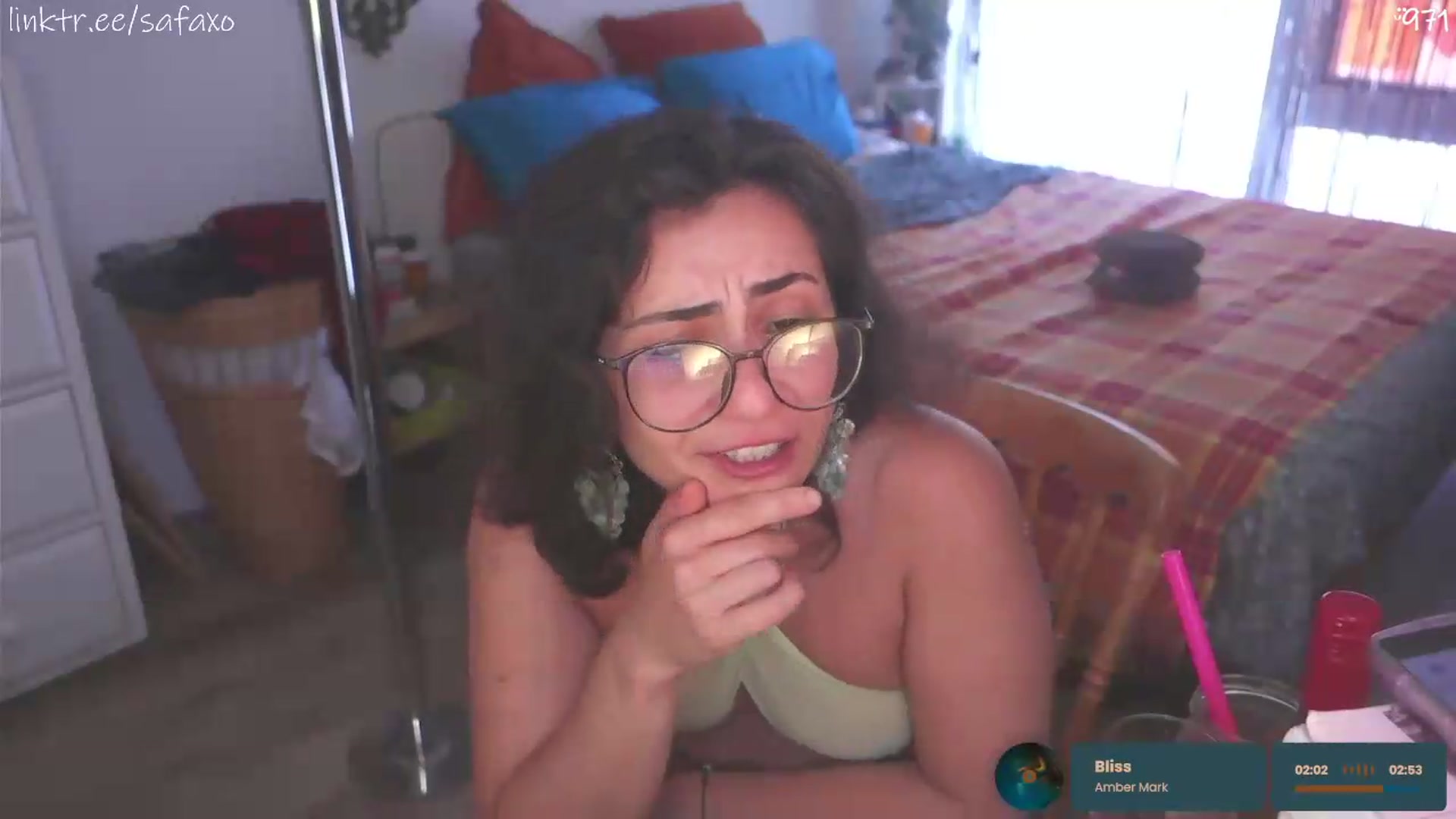 Gallery image thumbnail from HairySafaeri's myfreecams stream on, 06/30/2026, 23:34 image 5 of 20