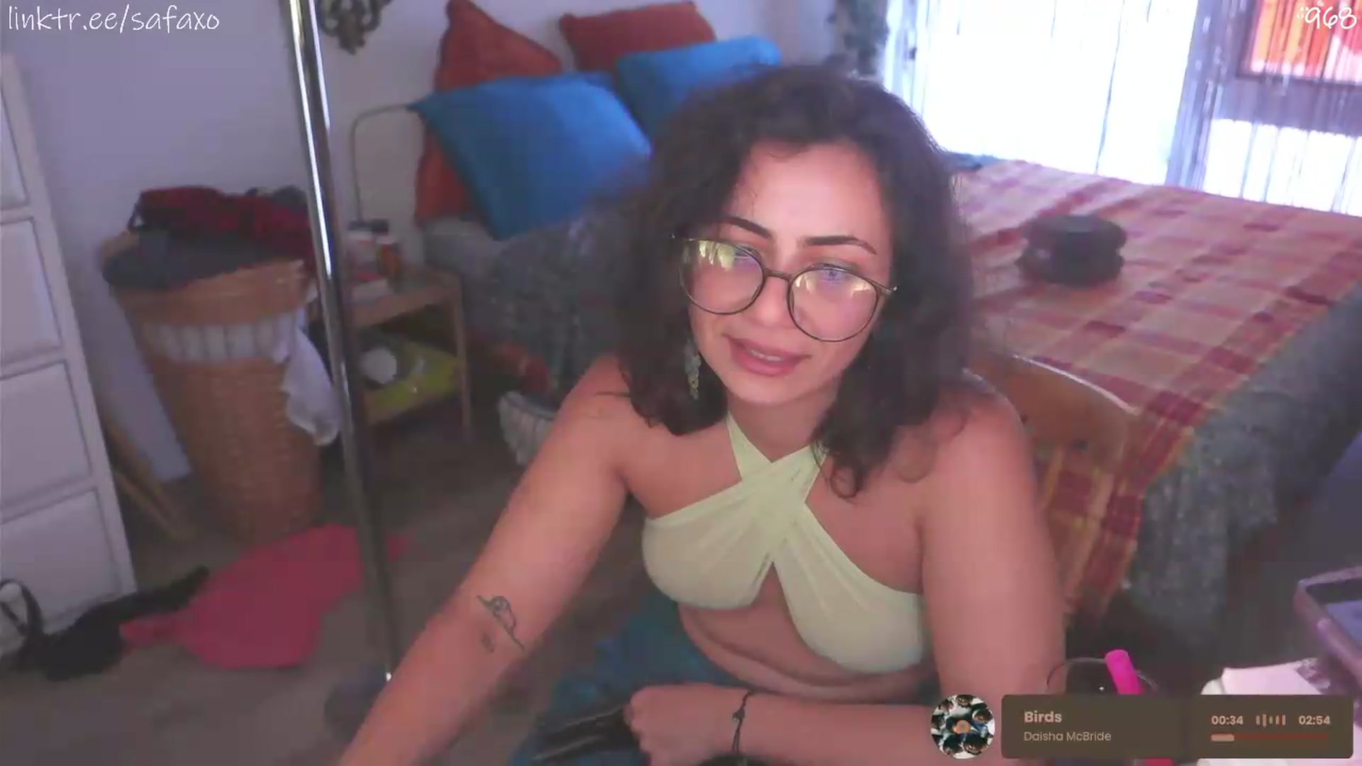 Gallery image thumbnail from HairySafaeri's myfreecams stream on, 06/30/2026, 23:34 image 10 of 20