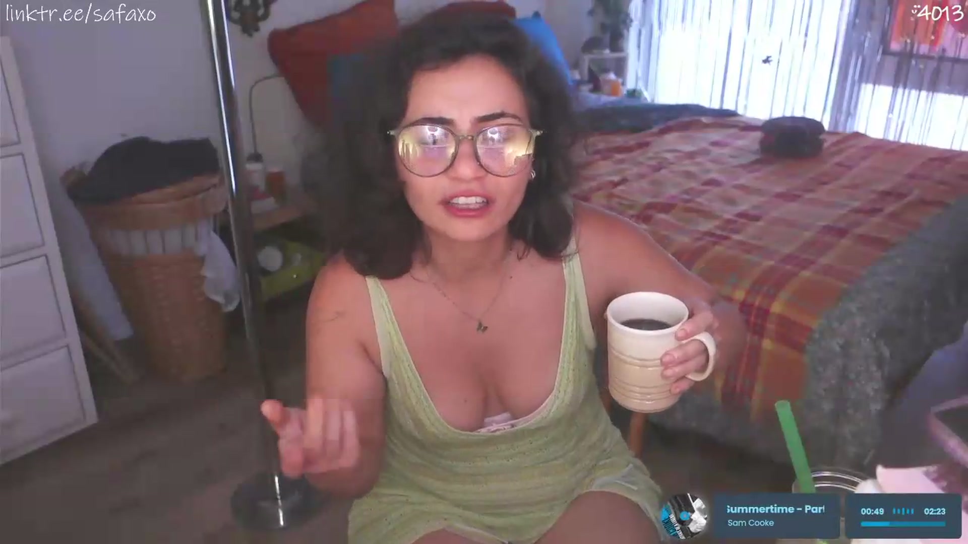 Gallery image thumbnail from HairySafaeri's myfreecams stream on, 07/02/2026, 22:03 image 7 of 20