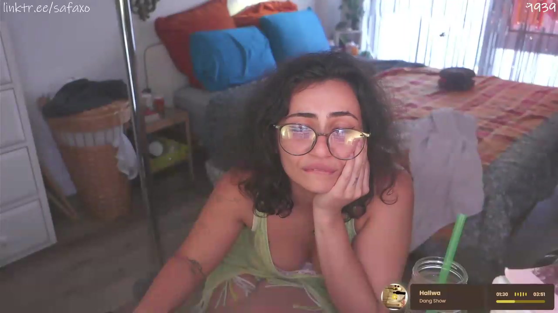 Gallery image thumbnail from HairySafaeri's myfreecams stream on, 07/03/2026, 24:26 image 3 of 20