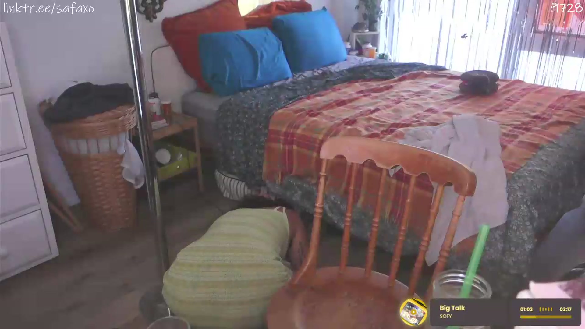 Gallery image thumbnail from HairySafaeri's myfreecams stream on, 07/03/2026, 24:26 image 4 of 20