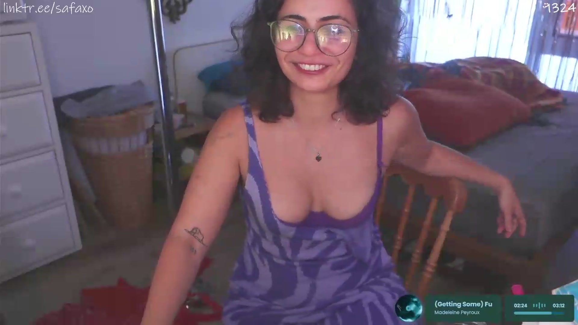 Gallery image thumbnail from HairySafaeri's myfreecams stream on, 07/07/2026, 21:54 image 9 of 20