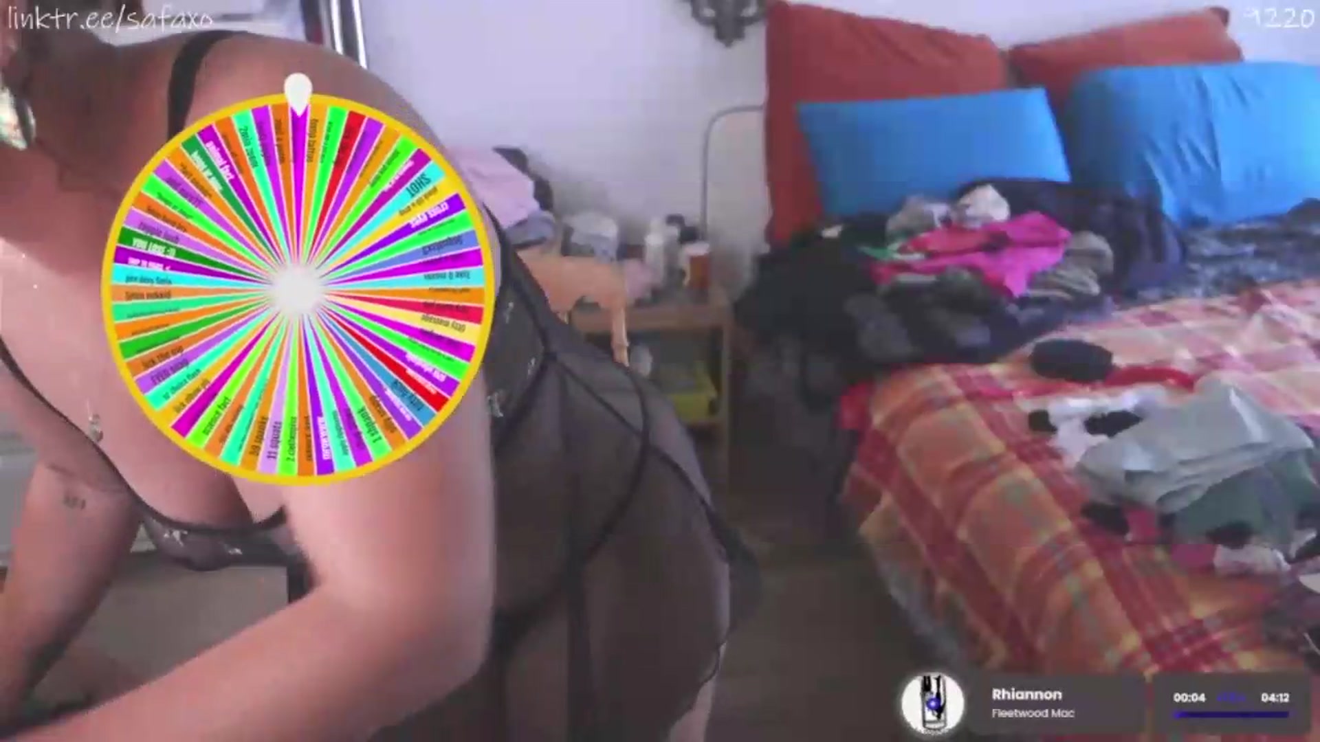 Gallery image thumbnail from HairySafaeri's myfreecams stream on, 07/10/2026, 21:03 image 6 of 20