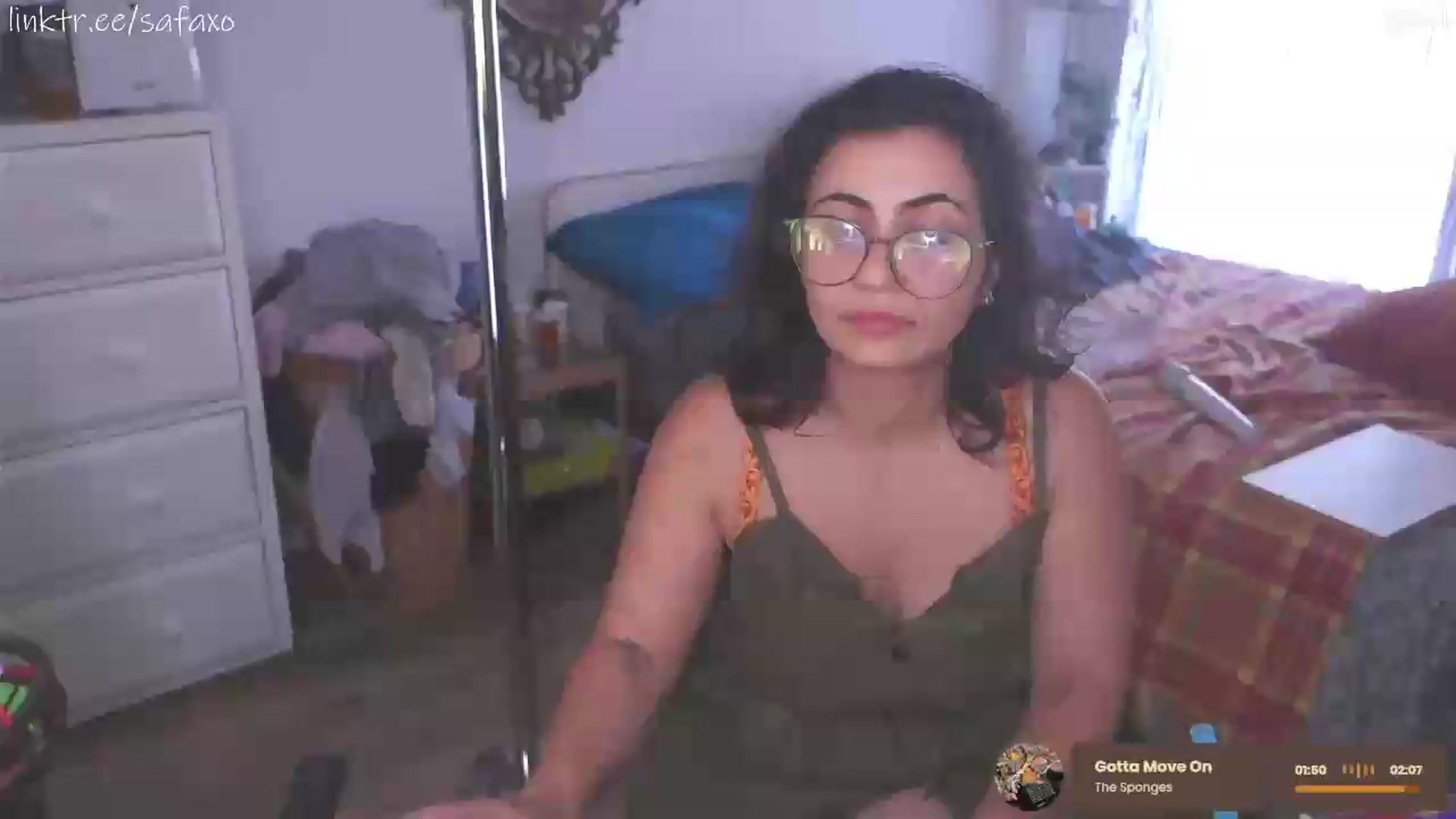 Gallery image thumbnail from HairySafaeri's myfreecams stream on, 07/14/2026, 21:59 image 1 of 20