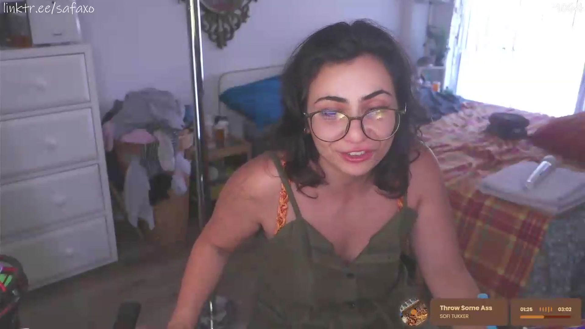 Gallery image thumbnail from HairySafaeri's myfreecams stream on, 07/14/2026, 21:59 image 5 of 20
