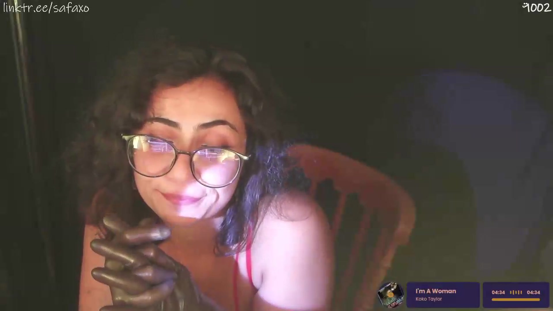 Gallery image thumbnail from HairySafaeri's myfreecams stream on, 07/15/2026, 23:37 image 16 of 20