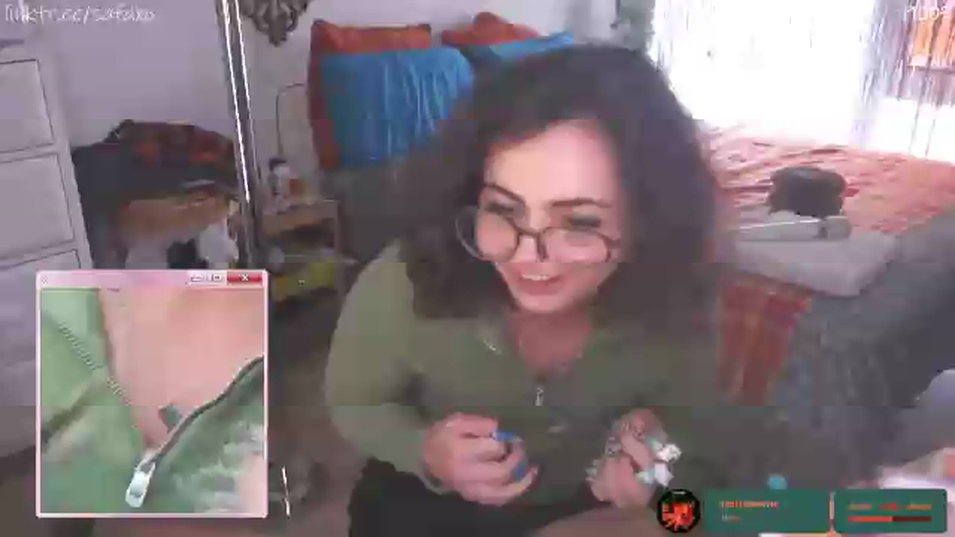 Gallery image thumbnail from HairySafaeri's myfreecams stream on, 07/16/2026, 20:13 image 13 of 20