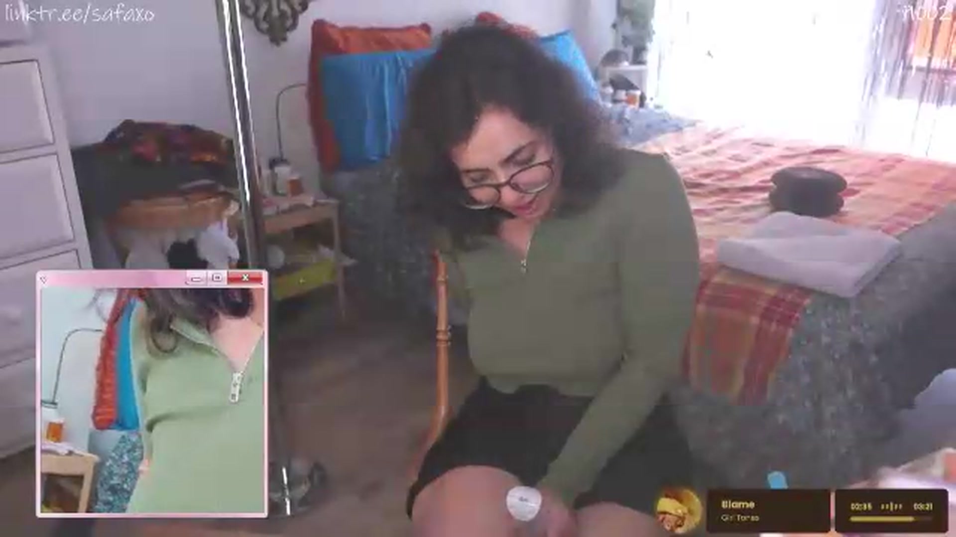 Gallery image thumbnail from HairySafaeri's myfreecams stream on, 07/16/2026, 20:13 image 17 of 20