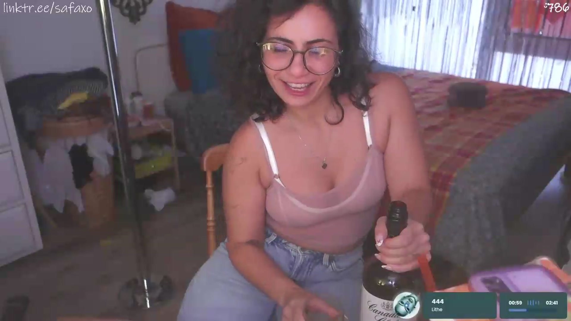 Gallery image thumbnail from HairySafaeri's myfreecams stream on, 07/17/2026, 23:20 image 9 of 20