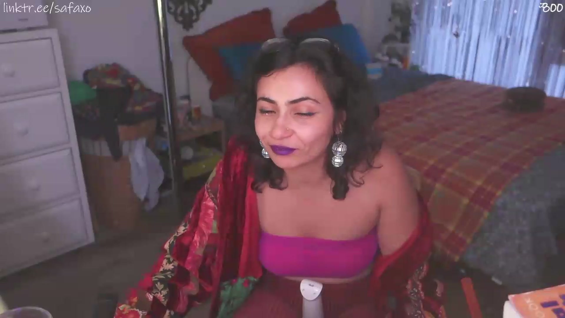 Gallery image thumbnail from HairySafaeri's myfreecams stream on, 07/21/2026, 21:31 image 7 of 20