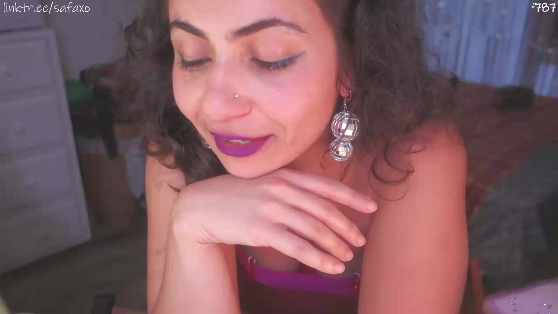 Gallery image thumbnail from HairySafaeri's myfreecams stream on, 07/21/2026, 23:06 image 2 of 20