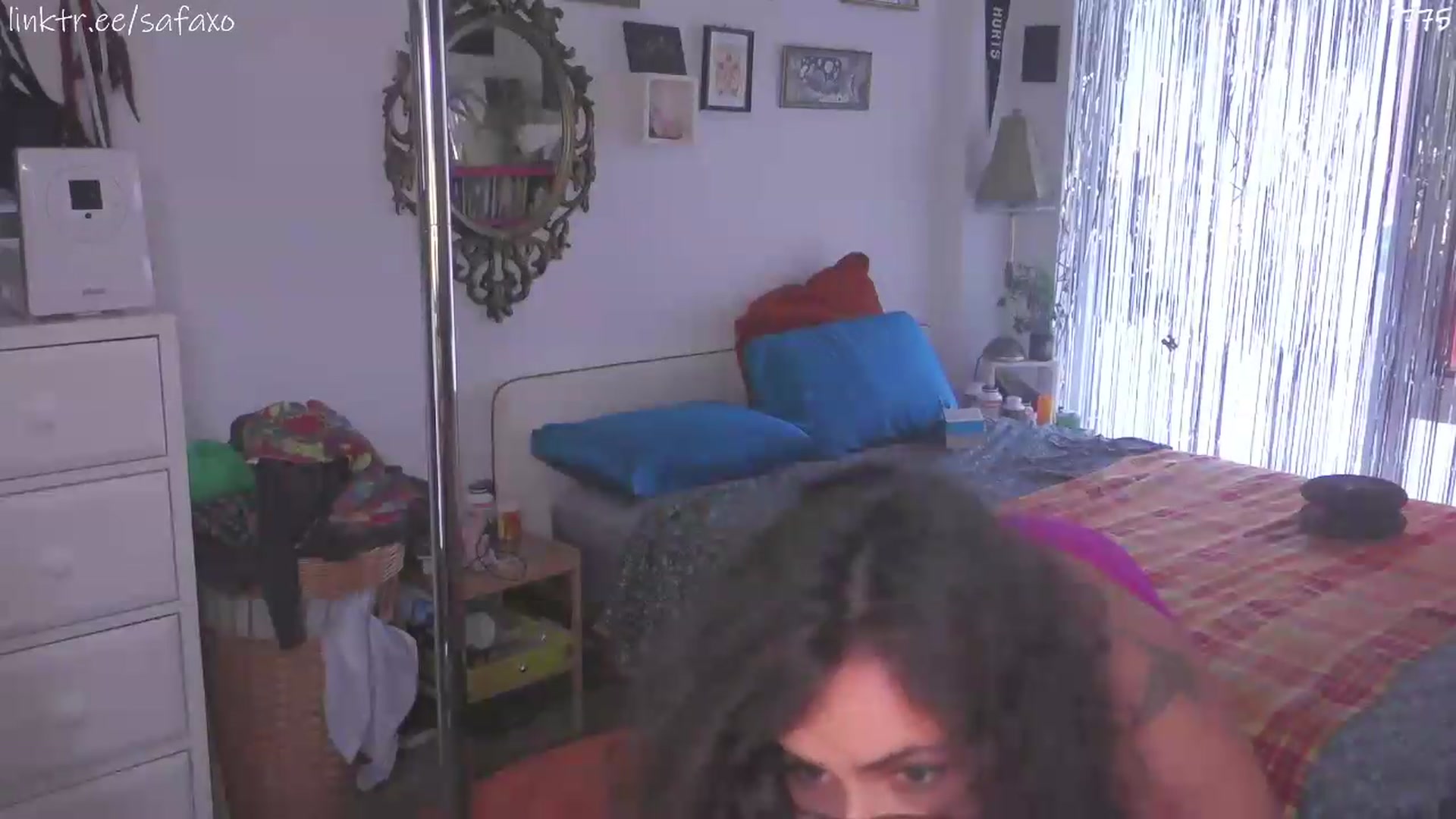 Gallery image thumbnail from HairySafaeri's myfreecams stream on, 07/21/2026, 23:06 image 16 of 20
