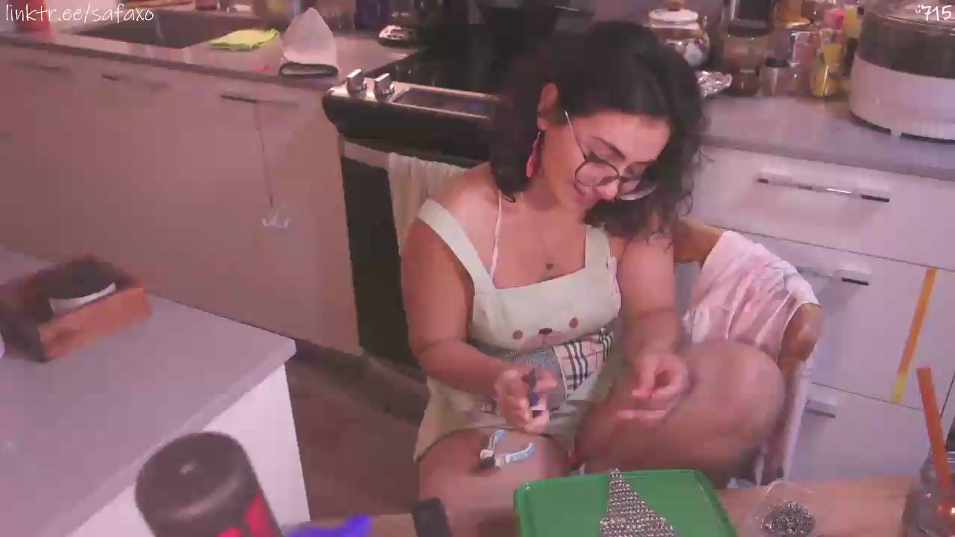 Gallery image thumbnail from HairySafaeri's myfreecams stream on, 07/22/2026, 21:37 image 1 of 20