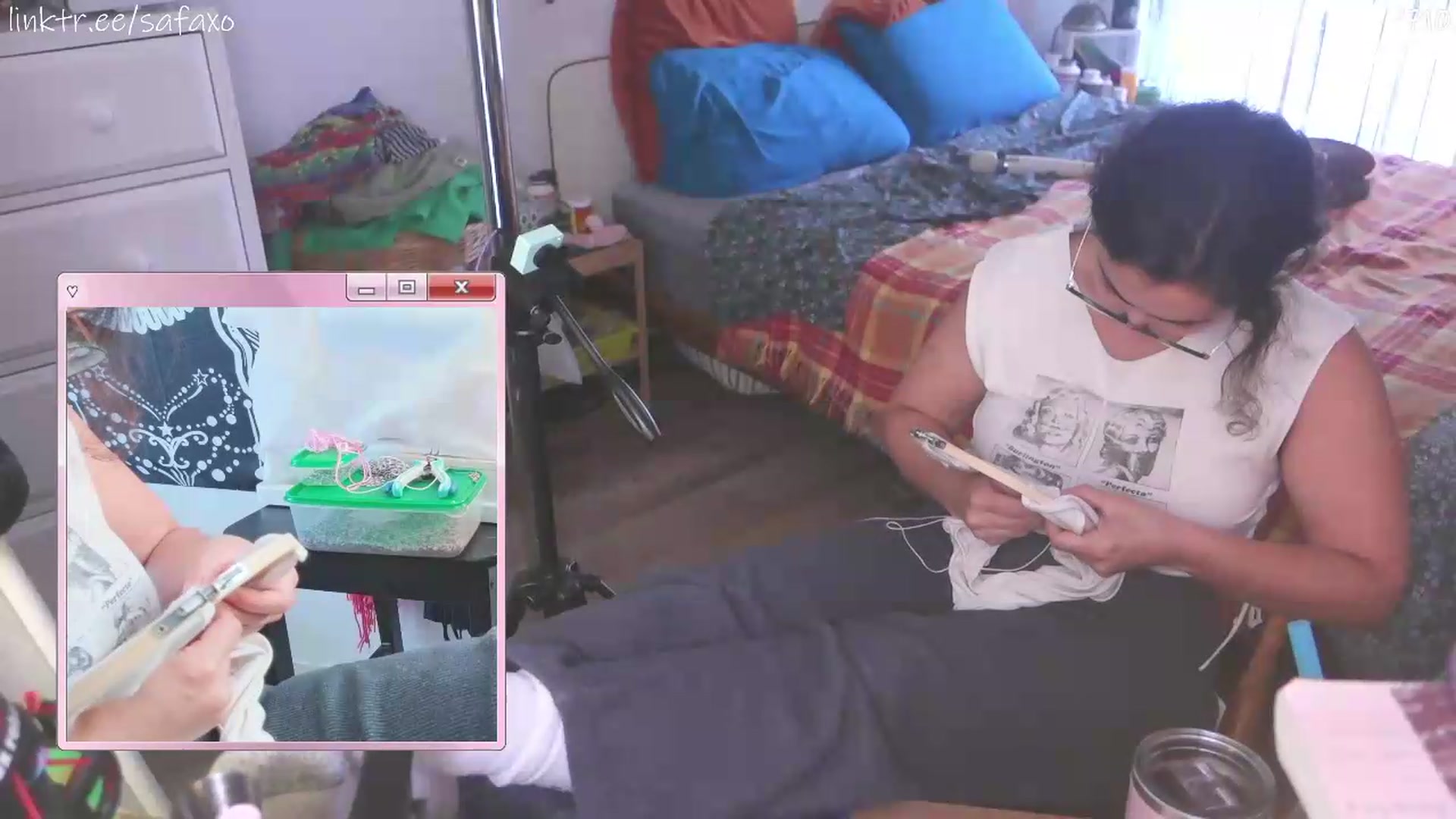 Gallery image thumbnail from HairySafaeri's myfreecams stream on, 07/23/2026, 23:43 image 5 of 20