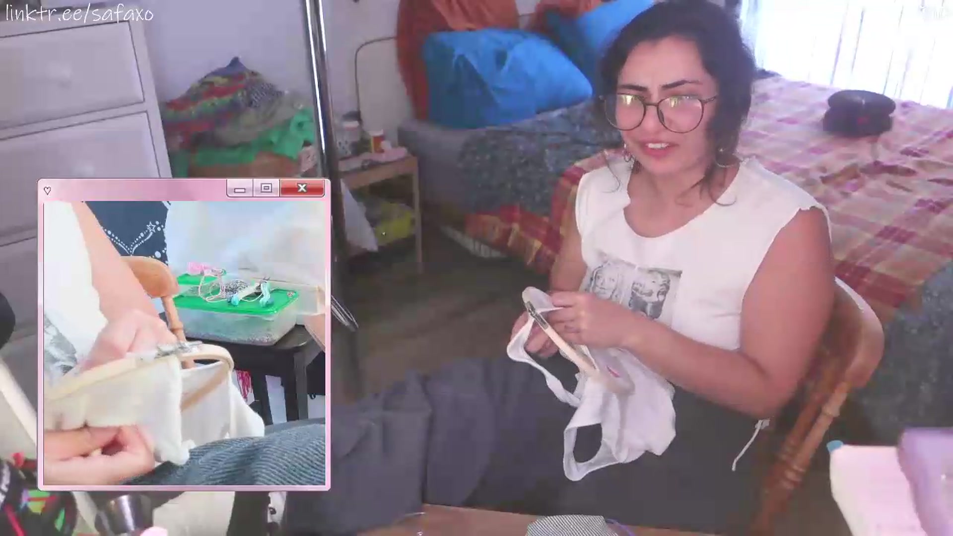 Gallery image thumbnail from HairySafaeri's myfreecams stream on, 07/23/2026, 23:43 image 10 of 20