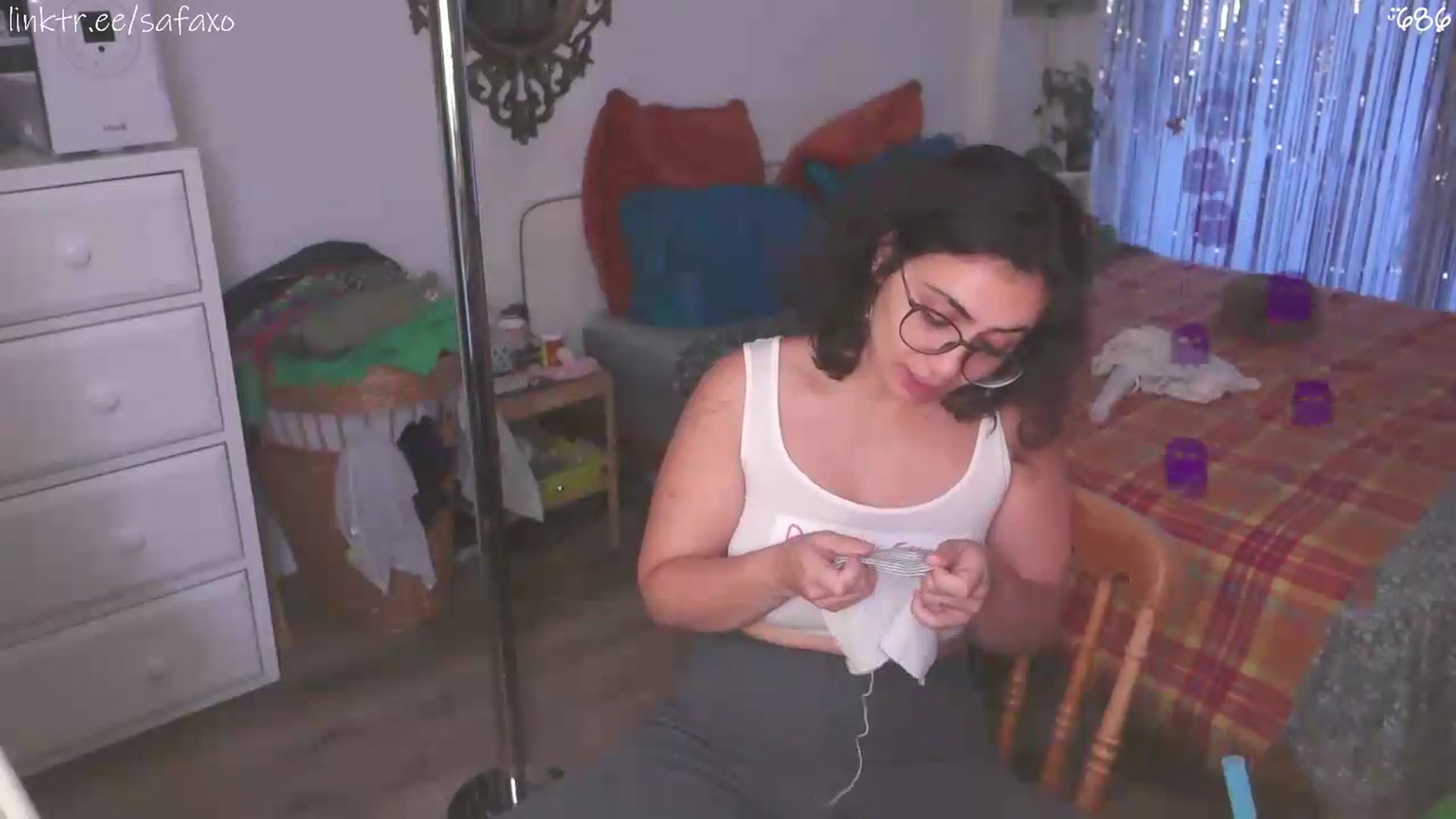 Gallery image thumbnail from HairySafaeri's myfreecams stream on, 07/24/2026, 02:23 image 8 of 20