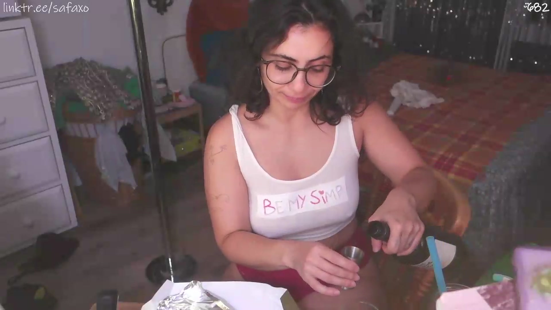 Gallery image thumbnail from HairySafaeri's myfreecams stream on, 07/24/2026, 02:23 image 16 of 20