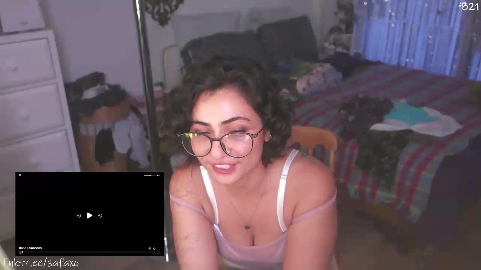 Gallery image thumbnail from HairySafaeri's myfreecams stream on, 07/29/2026, 24:51 image 16 of 20