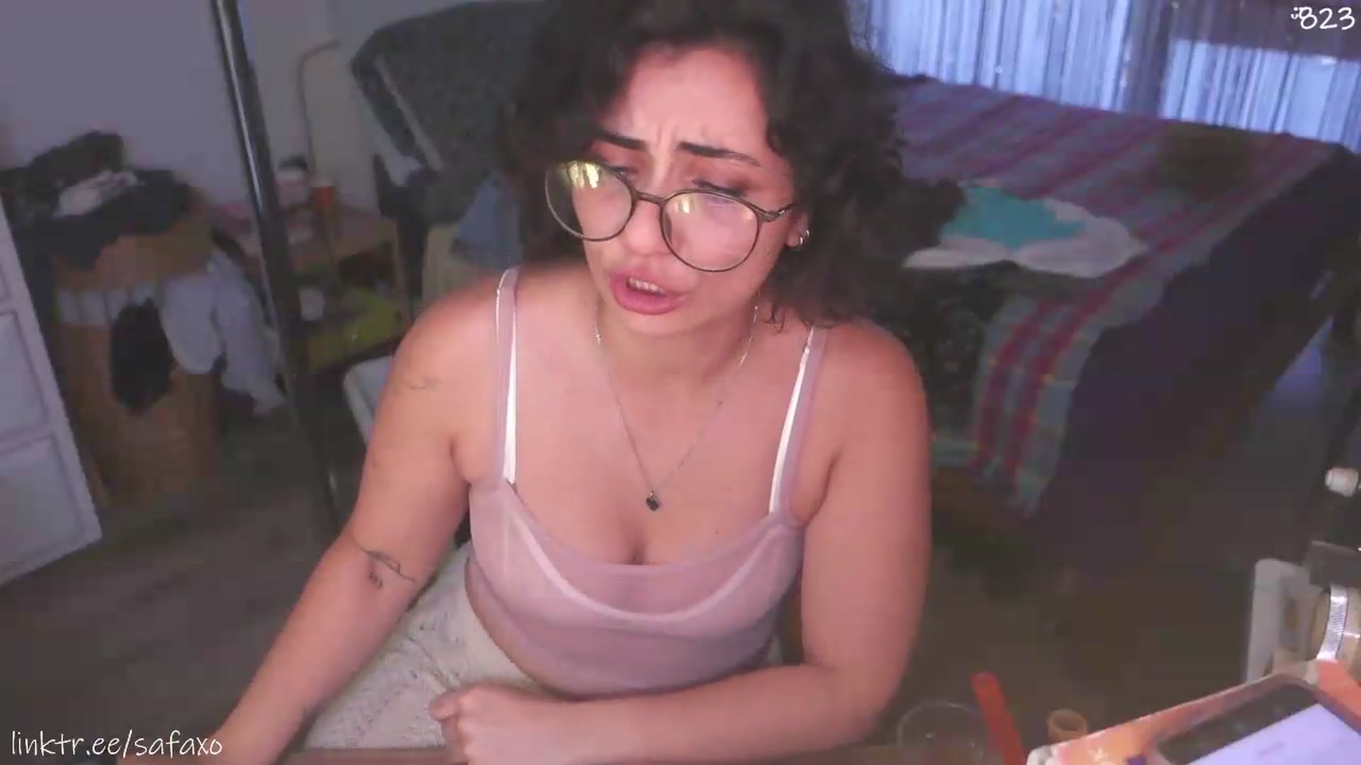 Gallery image thumbnail from HairySafaeri's myfreecams stream on, 07/29/2026, 24:51 image 8 of 20