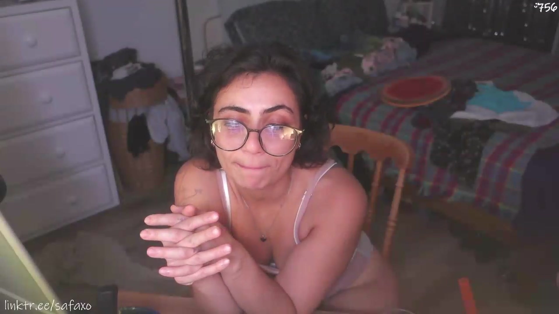 Gallery image thumbnail from HairySafaeri's myfreecams stream on, 07/29/2026, 03:09 image 18 of 20