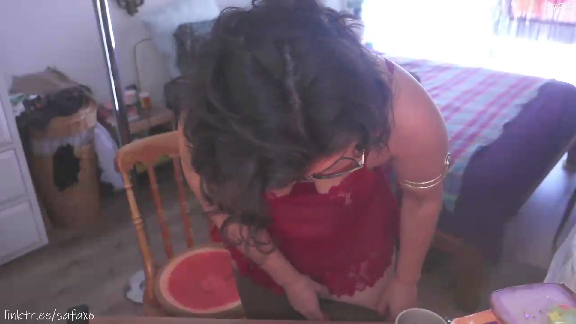 Gallery image thumbnail from HairySafaeri's myfreecams stream on, 07/30/2026, 15:45 image 3 of 20