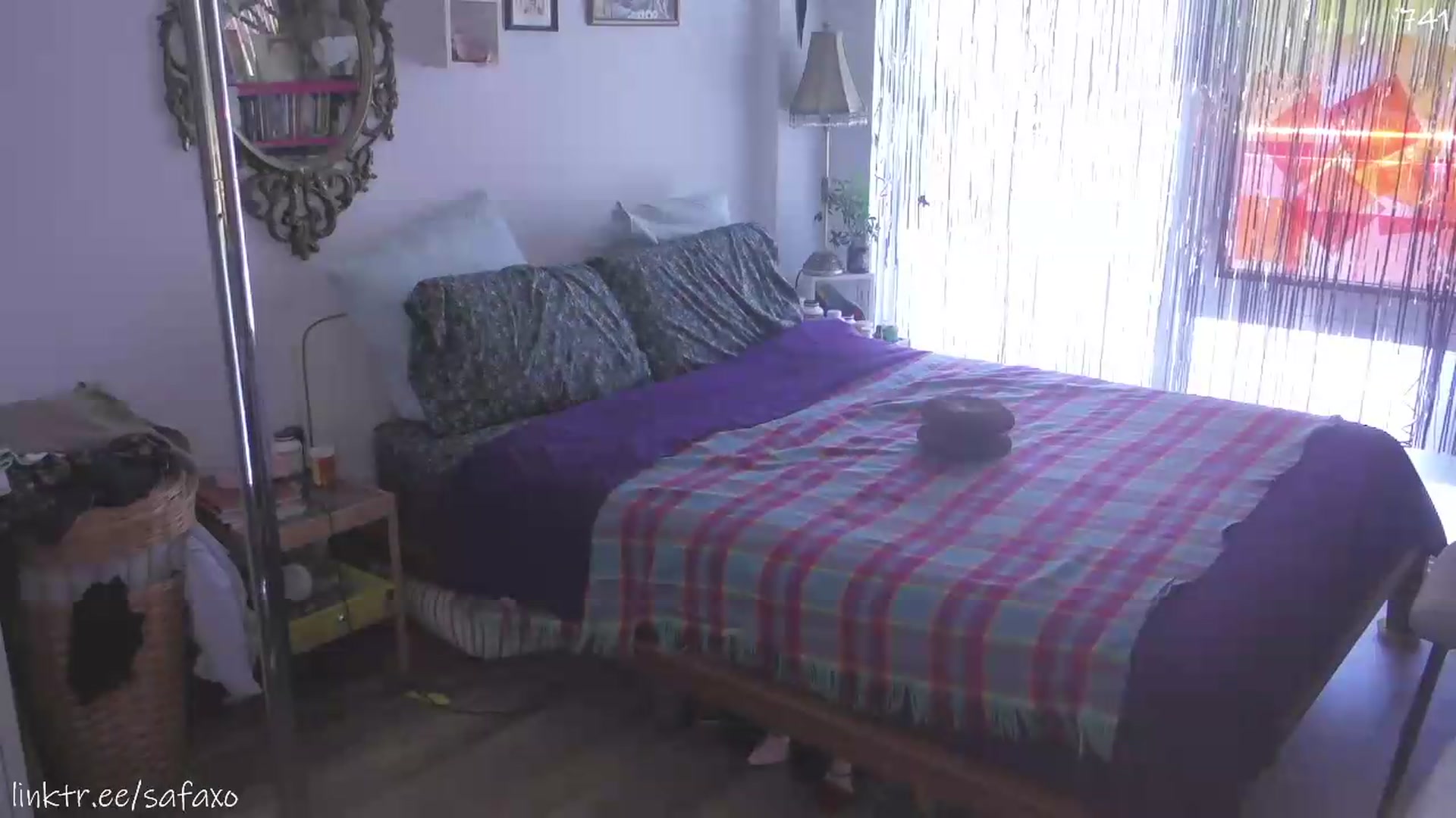 Gallery image thumbnail from HairySafaeri's myfreecams stream on, 07/30/2026, 16:34 image 19 of 20