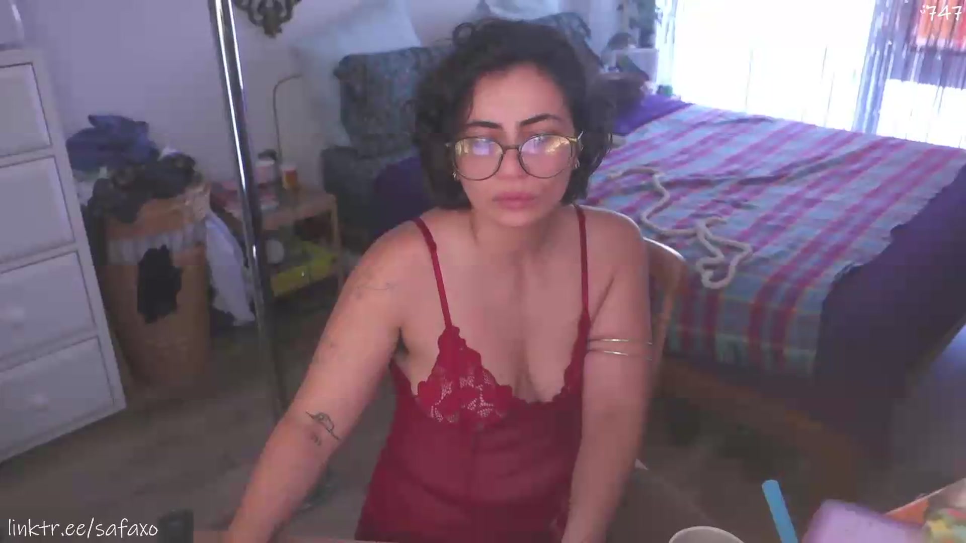Gallery image thumbnail from HairySafaeri's myfreecams stream on, 07/30/2026, 19:50 image 18 of 20