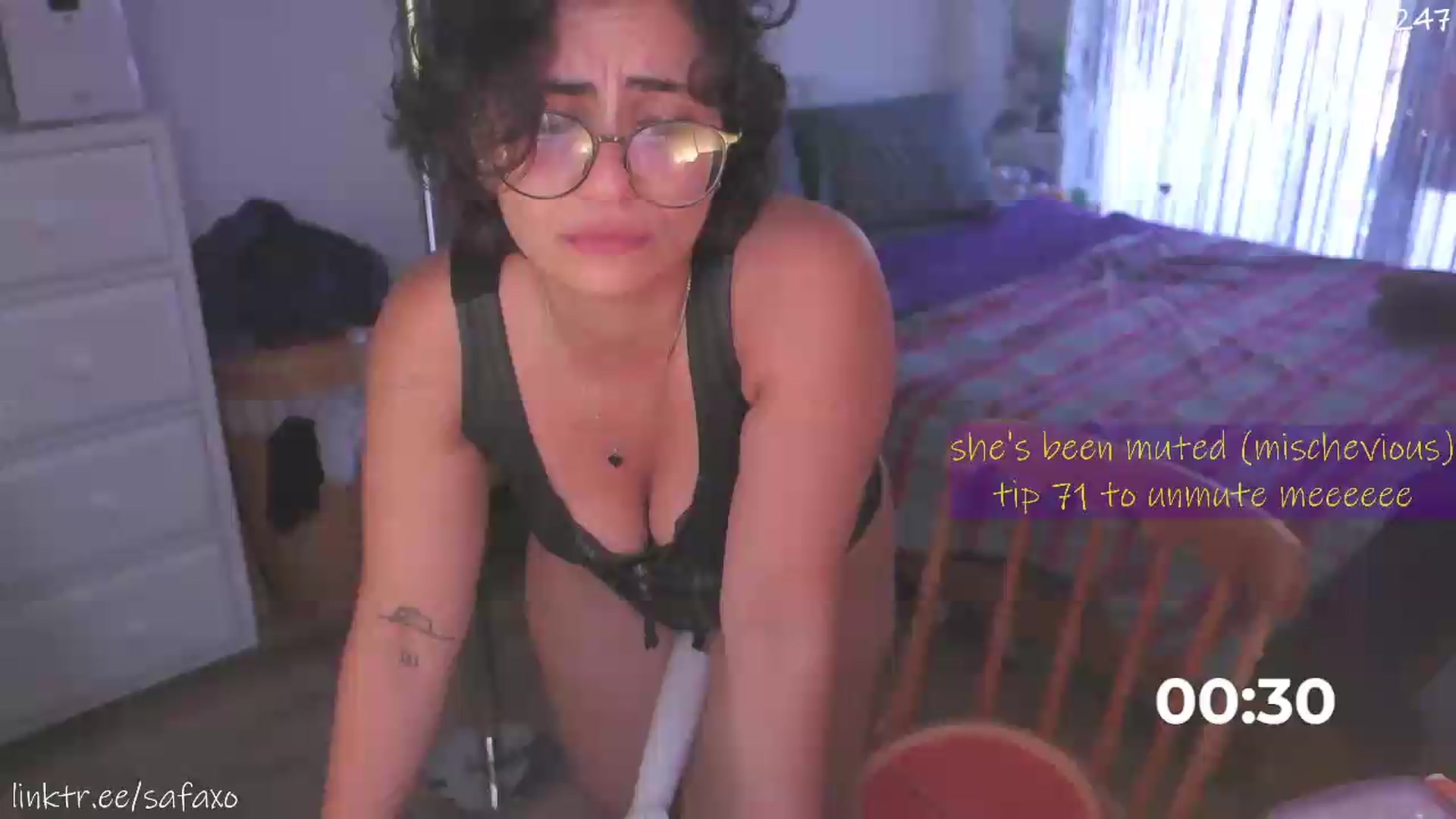 Gallery image thumbnail from HairySafaeri's myfreecams stream on, 08/05/2026, 24:13 image 7 of 20