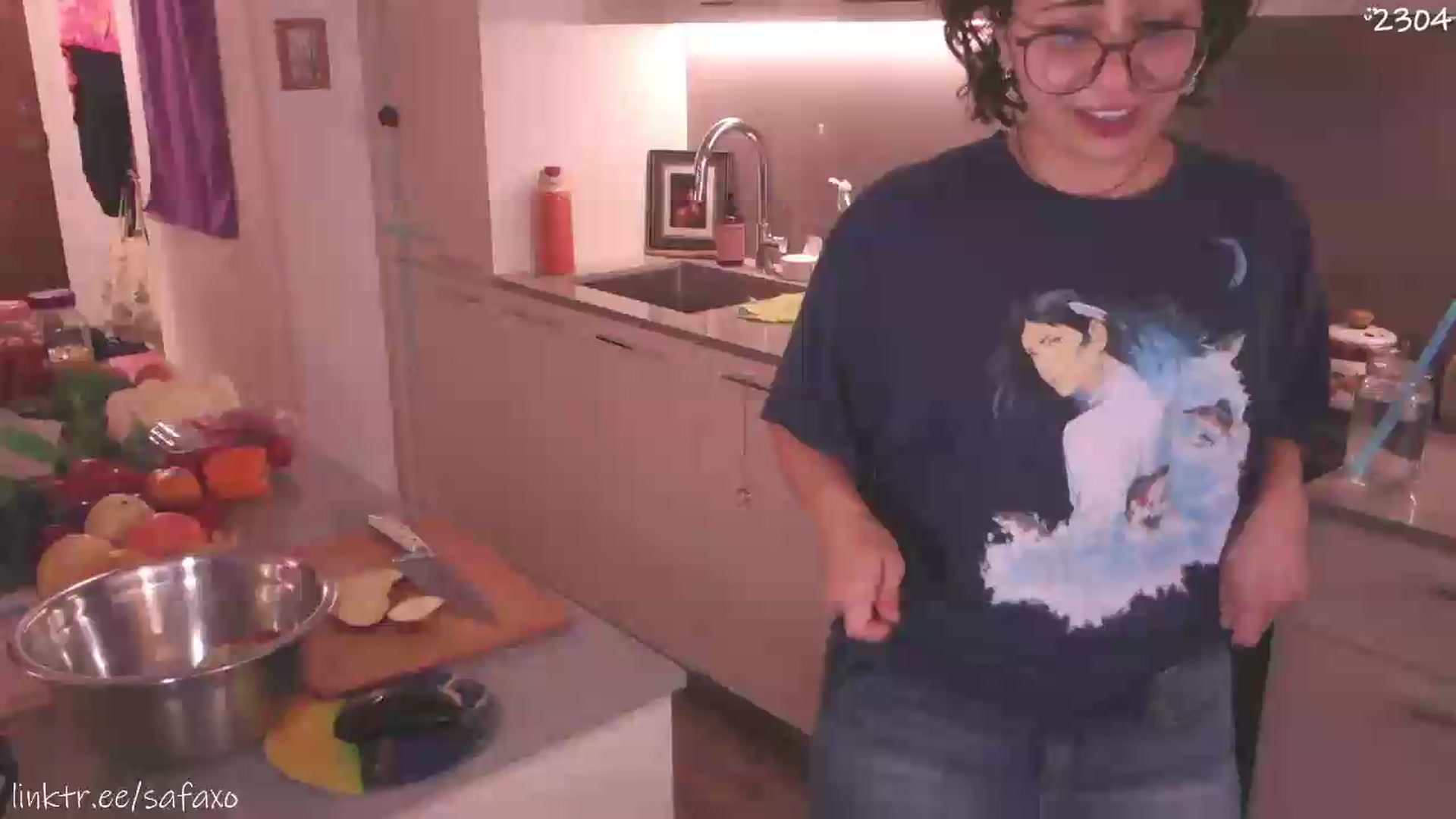 Gallery image thumbnail from HairySafaeri's myfreecams stream on, 08/05/2026, 20:38 image 1 of 20