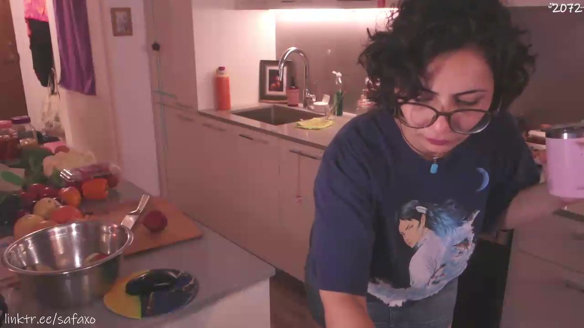 Gallery image thumbnail from HairySafaeri's myfreecams stream on, 08/05/2026, 20:38 image 5 of 20