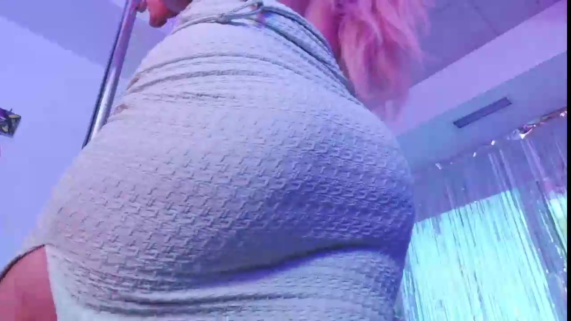 Gallery image thumbnail from HairySafaeri's myfreecams stream on, 08/21/2026, 24:03 image 16 of 20