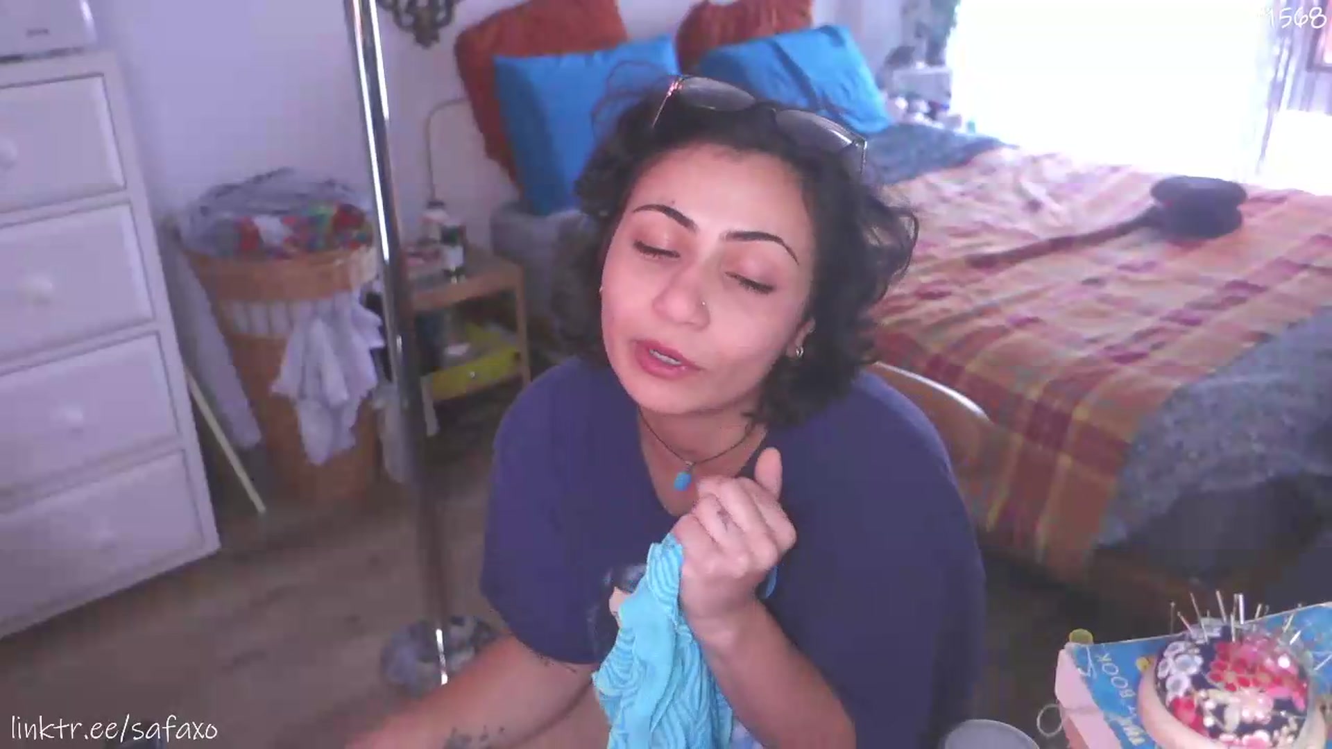 Gallery image thumbnail from HairySafaeri's myfreecams stream on, 08/25/2026, 21:08 image 5 of 20