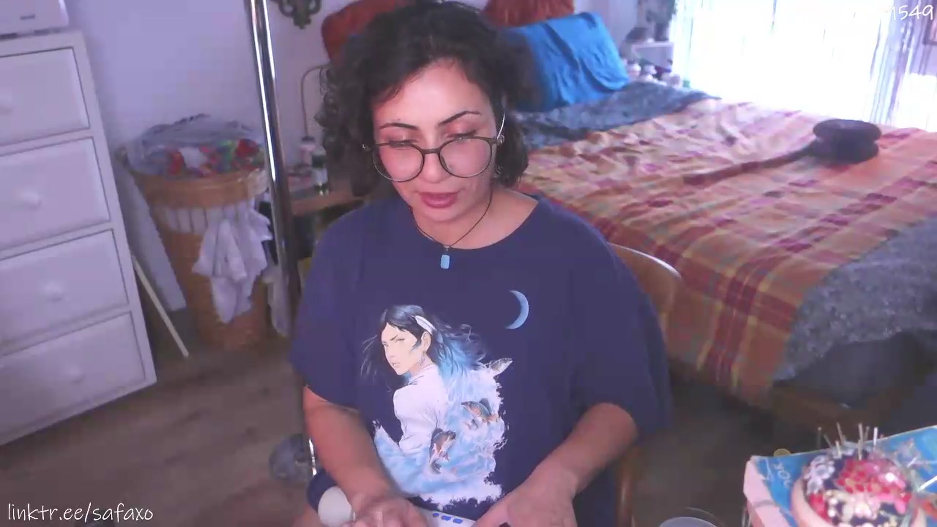 Gallery image thumbnail from HairySafaeri's myfreecams stream on, 08/25/2026, 21:08 image 16 of 20