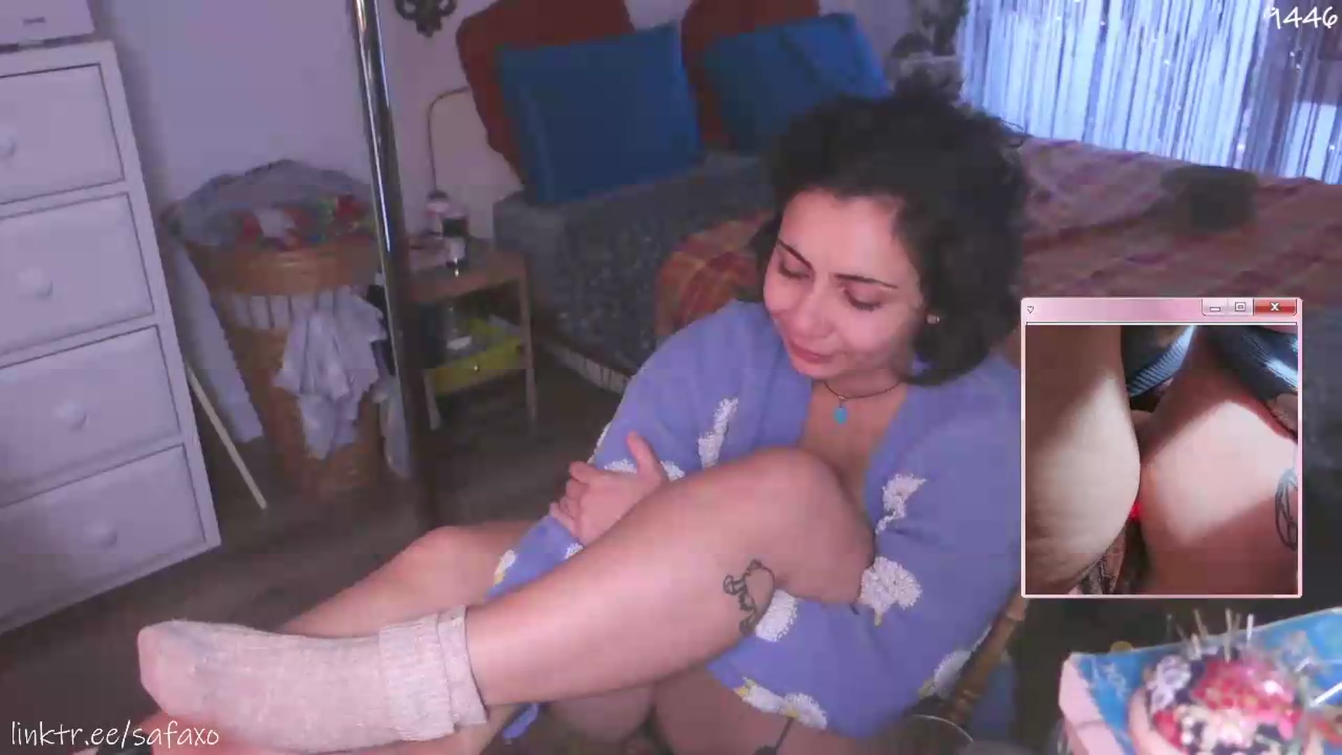 Gallery image thumbnail from HairySafaeri's myfreecams stream on, 08/25/2026, 23:32 image 19 of 20