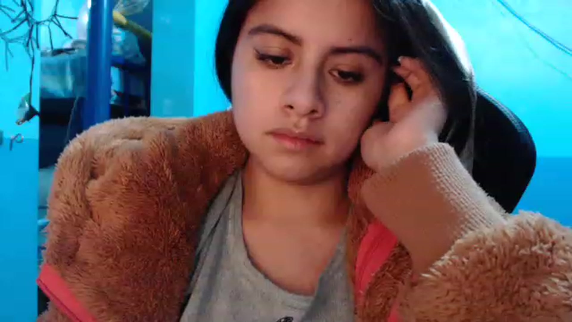 Gallery image thumbnail from Hairy_Young1's myfreecams stream on, 01/08/2023, 07:58 image 14 of 20