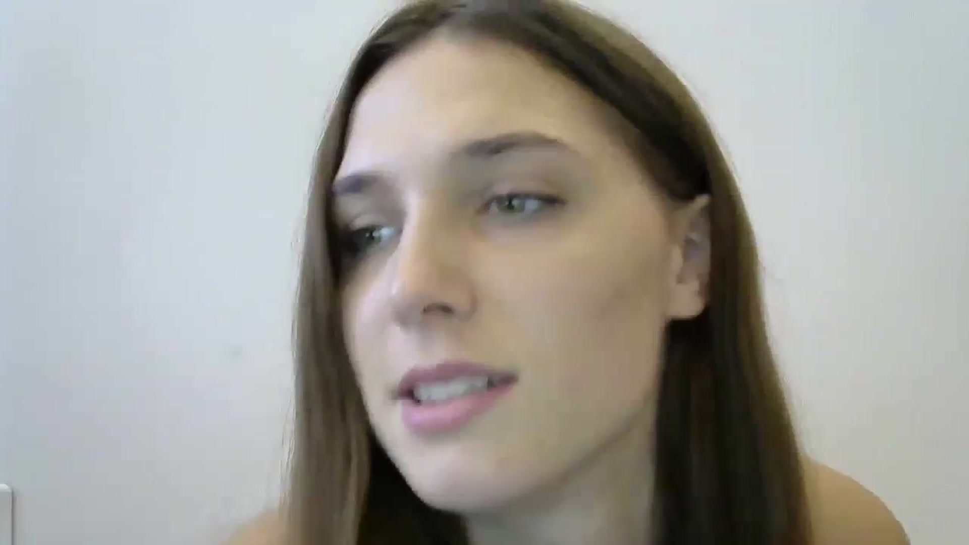 Gallery image thumbnail from HaleyReed's myfreecams stream on, 11/17/2023, 12:15 image 4 of 20