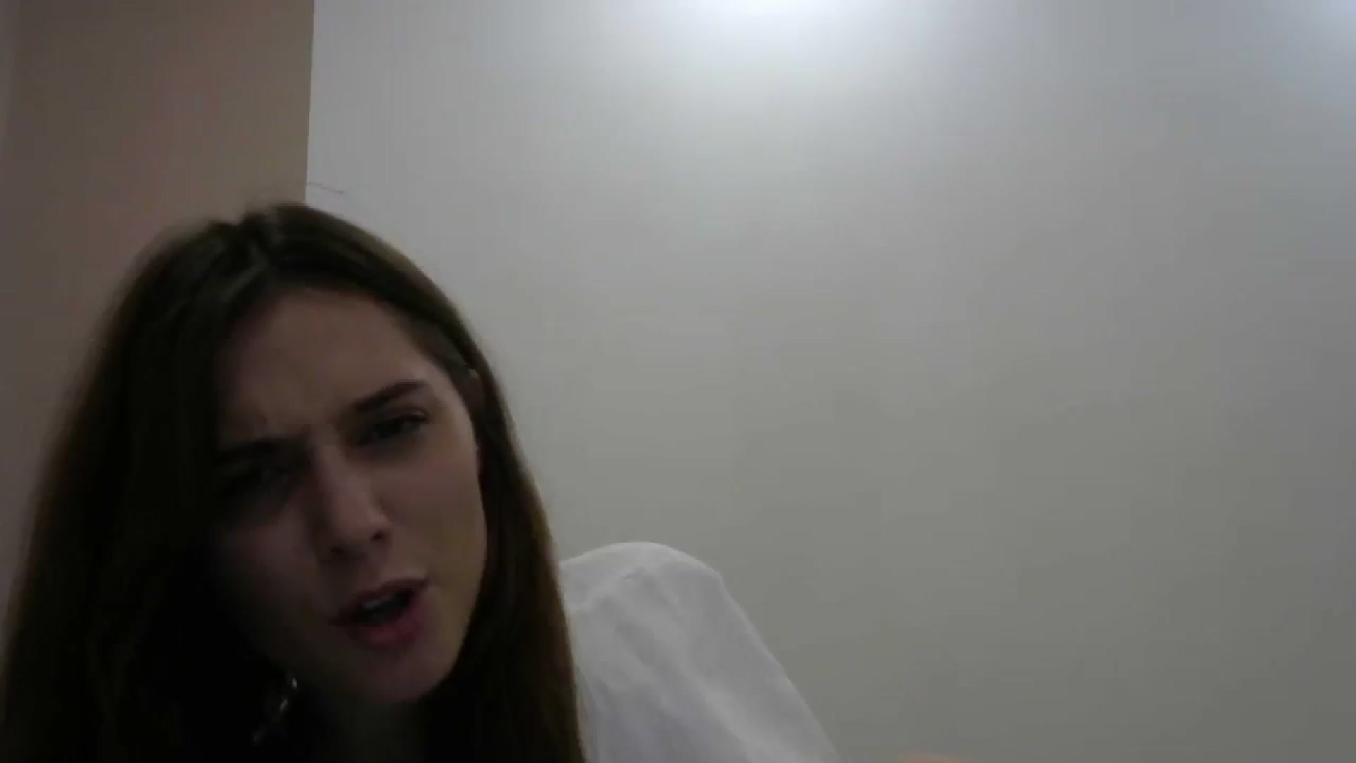 Gallery image thumbnail from HaleyReed's myfreecams stream on, 11/20/2023, 15:04 image 14 of 20