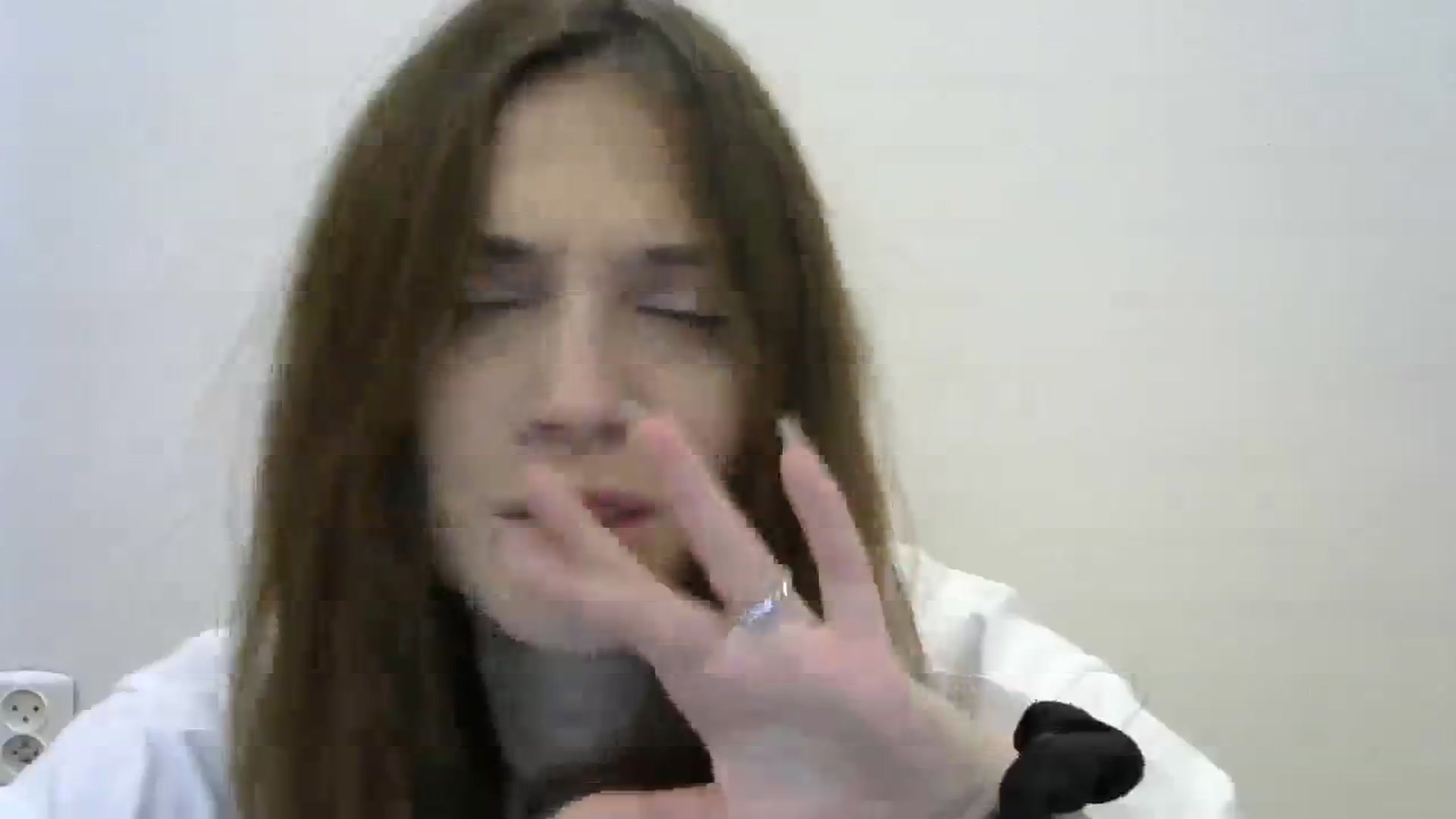 Gallery image thumbnail from HaleyReed's myfreecams stream on, 11/20/2023, 16:46 image 3 of 20