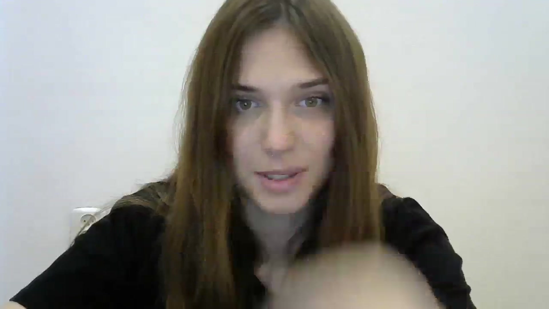Gallery image thumbnail from HaleyReed's myfreecams stream on, 11/21/2023, 15:11 image 18 of 20