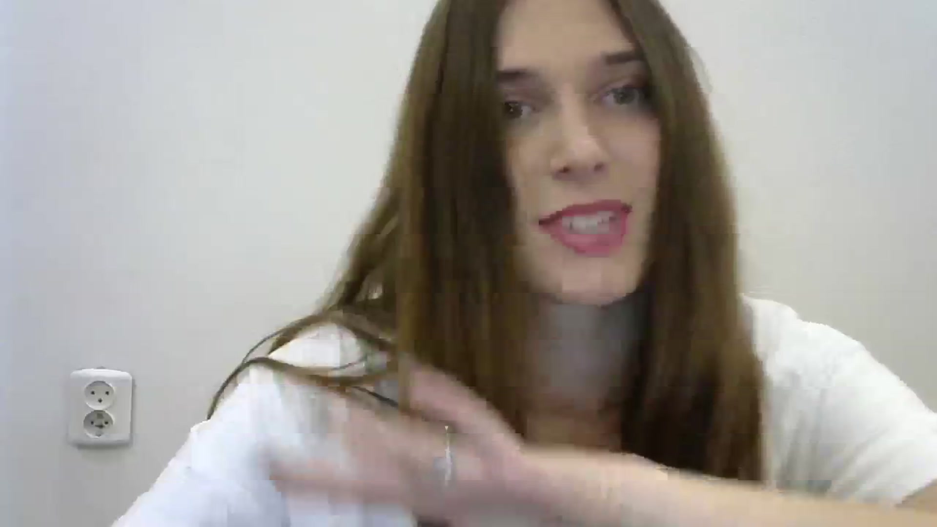 Gallery image thumbnail from HaleyReed's myfreecams stream on, 11/25/2023, 15:10 image 6 of 20