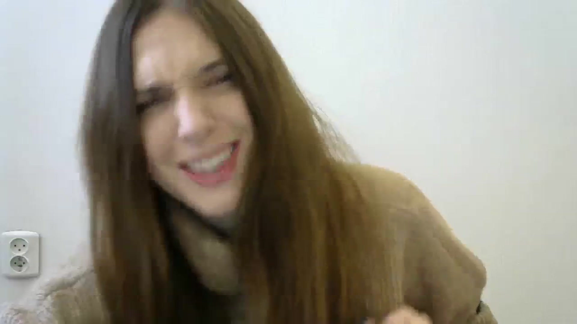 Gallery image thumbnail from HaleyReed's myfreecams stream on, 11/27/2023, 11:17 image 10 of 20
