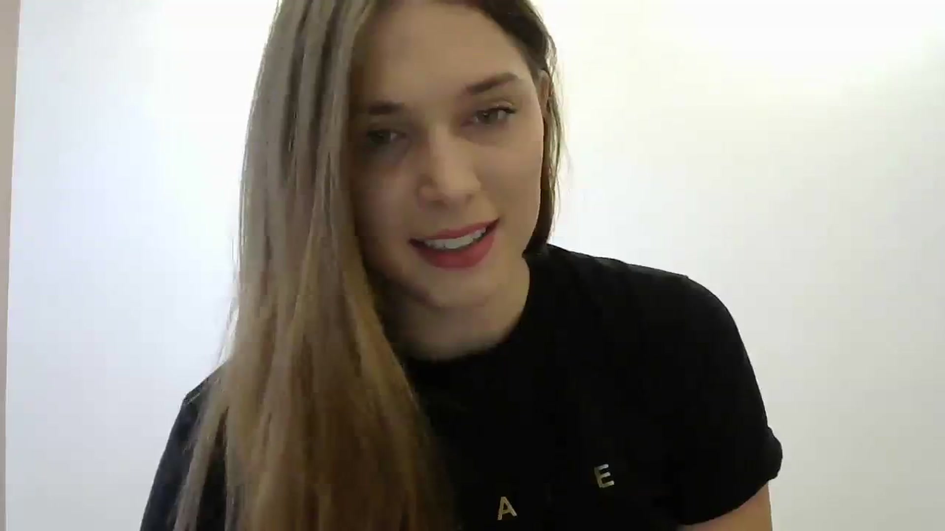 Gallery image thumbnail from HaleyReed's myfreecams stream on, 11/28/2023, 10:32 image 7 of 20