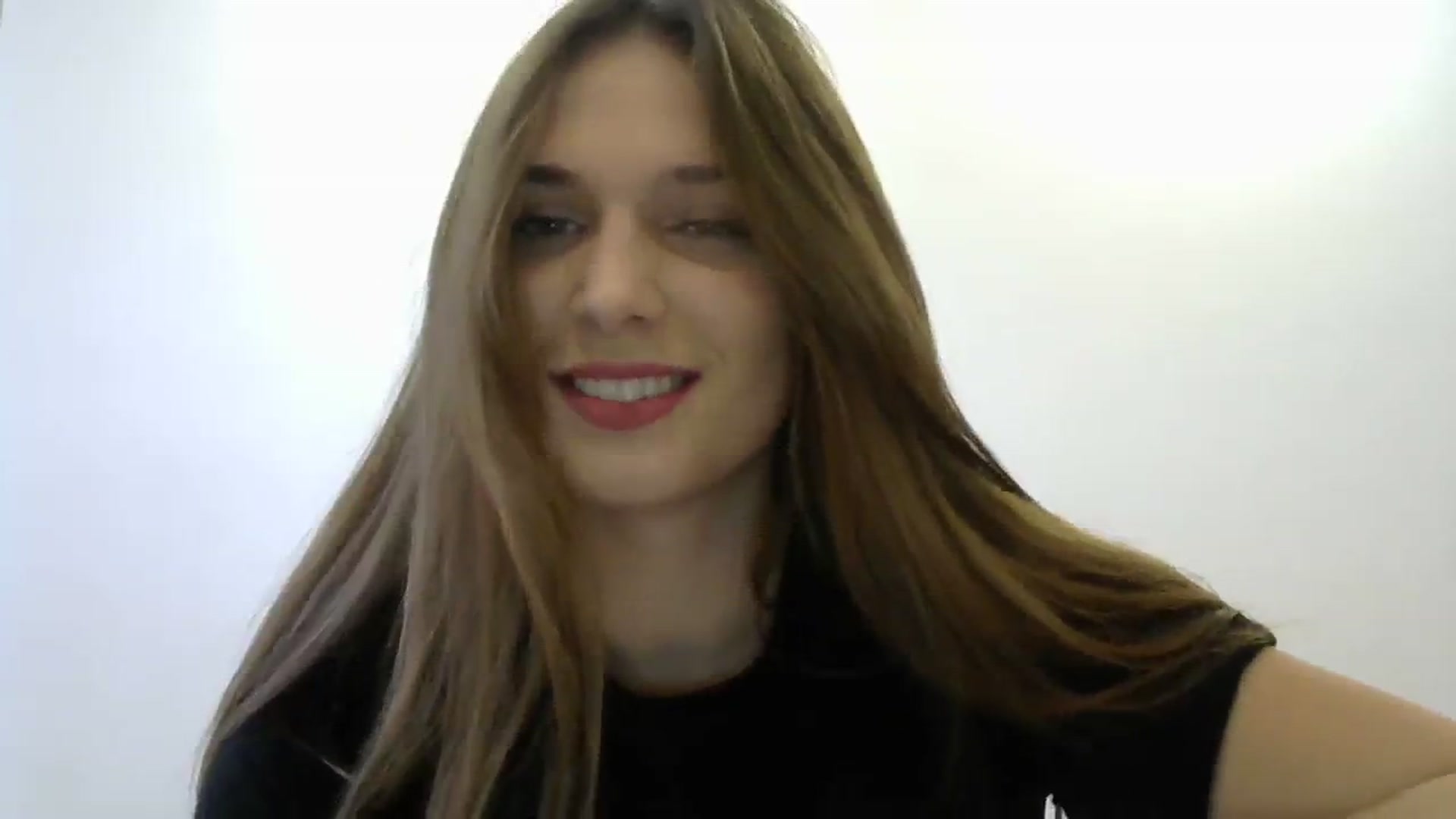 Gallery image thumbnail from HaleyReed's myfreecams stream on, 11/28/2023, 10:32 image 17 of 20