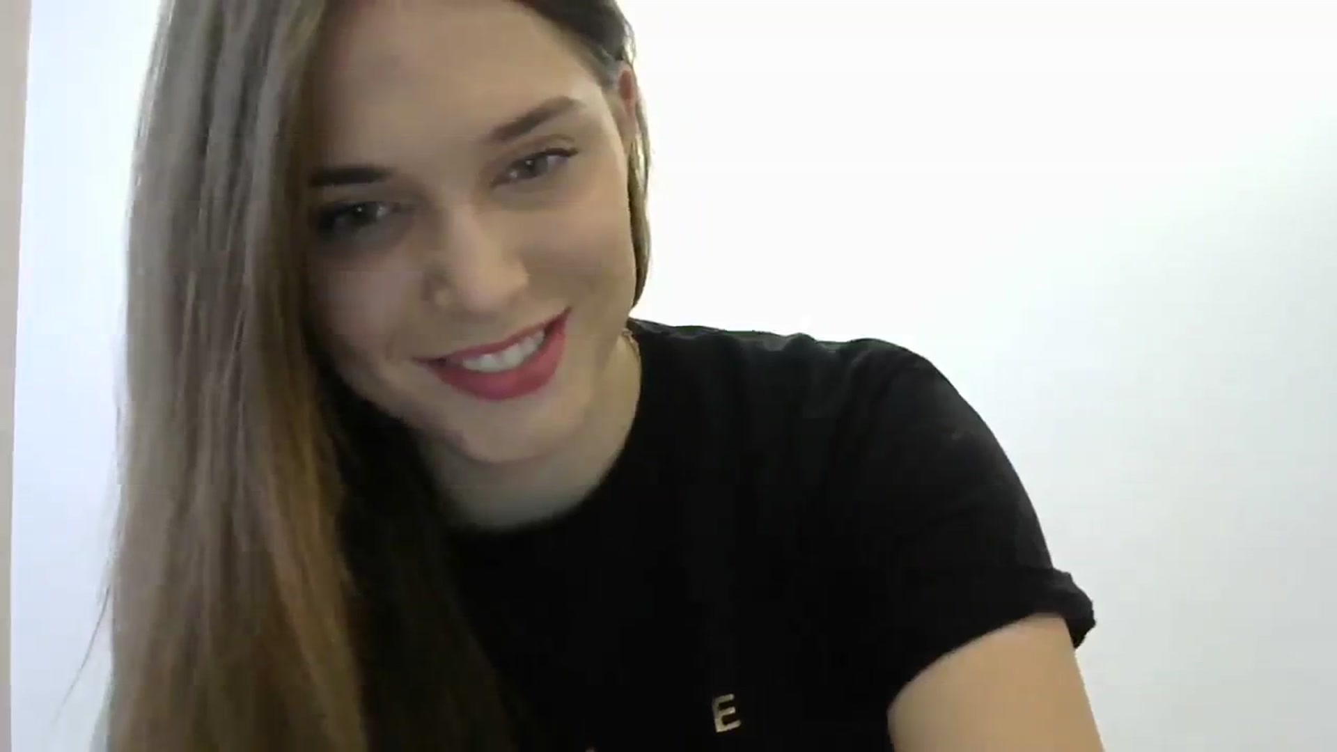 Gallery image thumbnail from HaleyReed's myfreecams stream on, 11/28/2023, 10:32 image 6 of 20