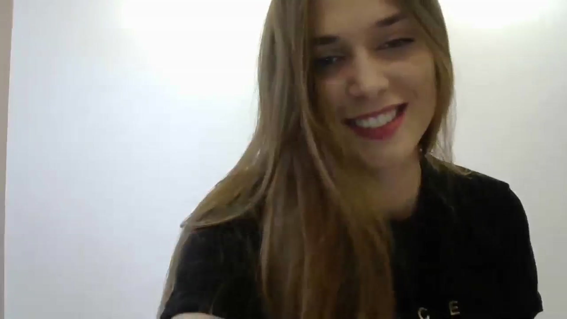 Gallery image thumbnail from HaleyReed's myfreecams stream on, 11/28/2023, 10:32 image 10 of 20
